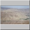Auf dem K&ouml;nigsweg (King`s Highway) Richtung Kerak - Wadi Mujib (auf der Gegenseite nach der Tal&uuml;berquerung)