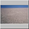 Etosha N.P. - ausgetrocknete, endlose Oberfl&auml;che der Etosha Pfanne